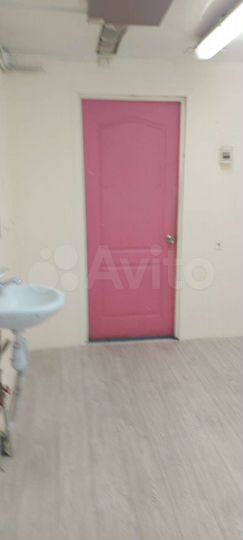 Торговая площадь, 18 м²