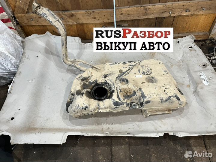 Топливный бак Рено Дастер 1