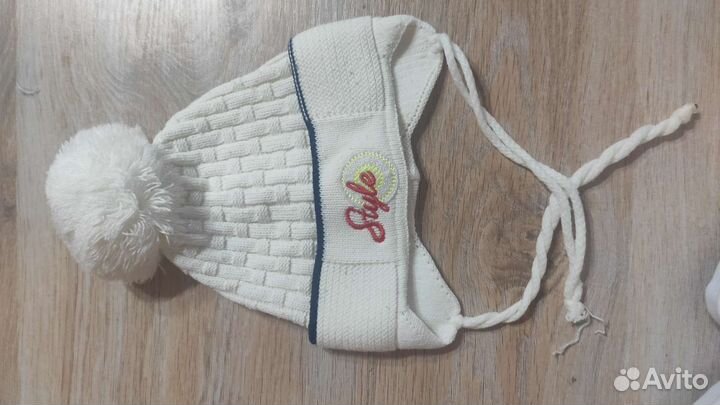 Шапка зимняя для девочки 3-5 лет