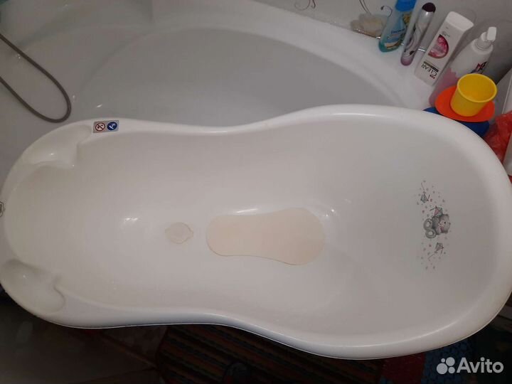 Ванночка для купания с горкой