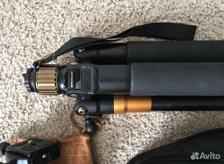 Штатив для фотоаппарата