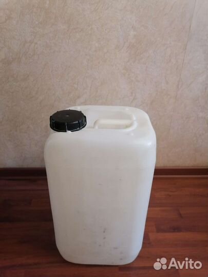 Канистра пластиковая 30 литров