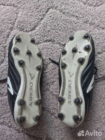 Футбольные бутсы 42 размер