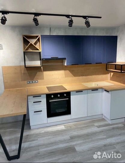 Кухонные гарнитуры