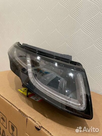 Фара range rover evoque