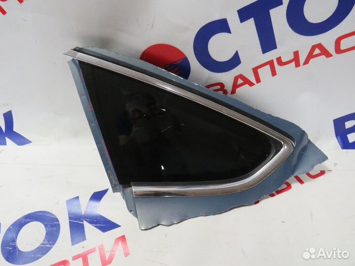 Стекло собачника Лево audi A5 8TA