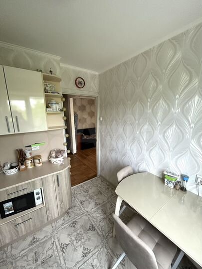 2-к. квартира, 46 м², 5/5 эт.