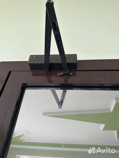 Дверь алюминиевая бу