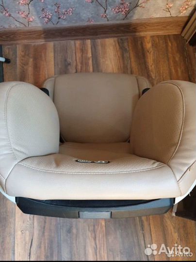 Автомобильное детское кресло от 15 до 36 кг