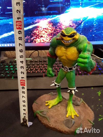 Коллекционные фигурки из игр