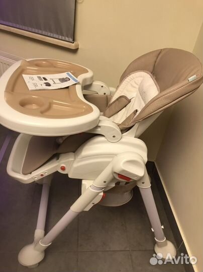 Стульчик для кормления nuovita