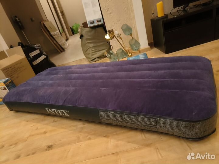 Надувной матрас intex