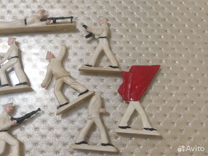 Солдатики пластмассовые СССР