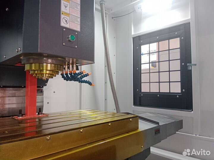Фрезерный станок с чпу
