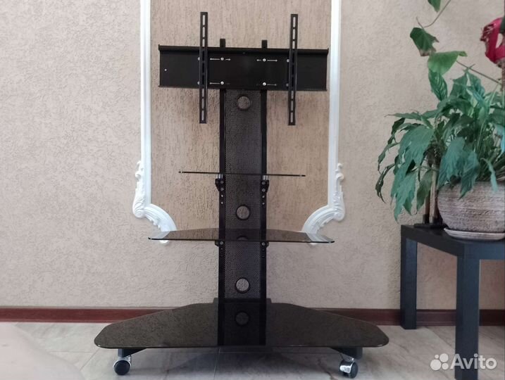 Стойка под тв