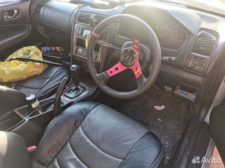 В разборе Mitsubishi galant 8 4g94