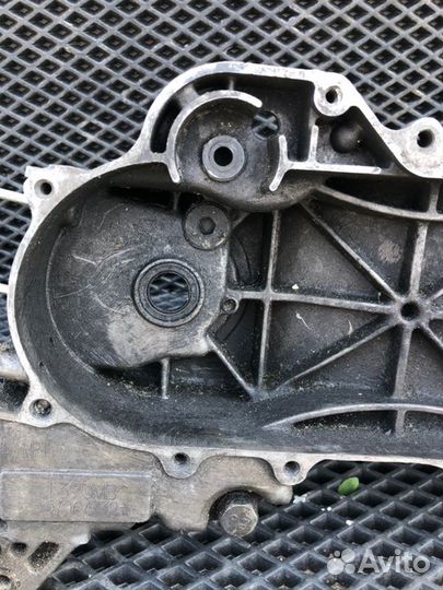 Картер двигателя левый 139QMB R10