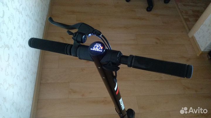 Электросамокат Midway 0809 Pro