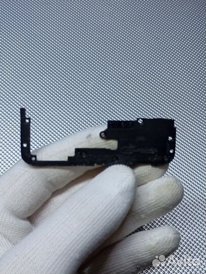 Honor 10 Lite. Прижимная пластина 1. Оригинал