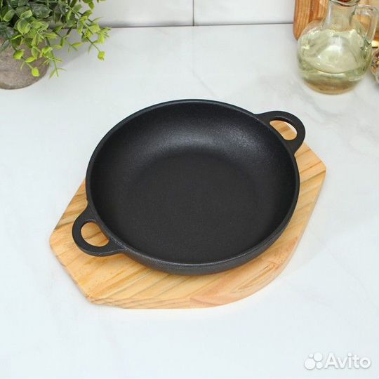 Сковорода чугунная «Жаровня», d19 см, на деревянно