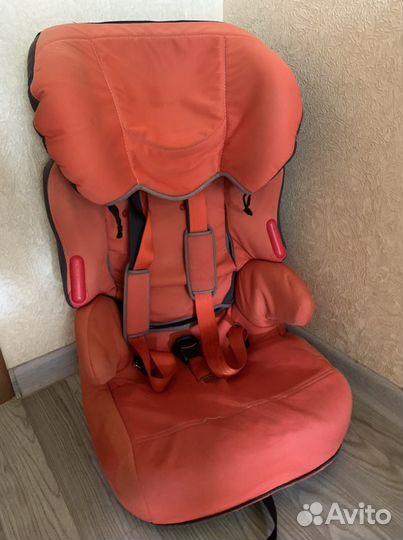 Автокресло бустер