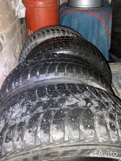 Bridgestone Ice Cruiser 5000 205/55 R16