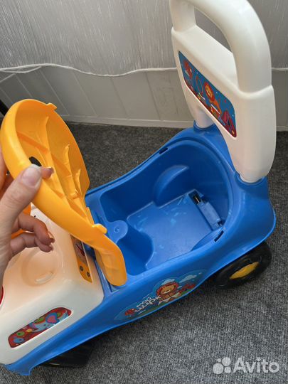 Машинка-каталка
