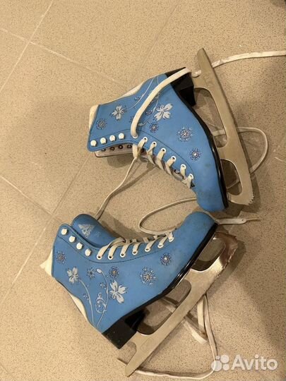 Коньки фигурные