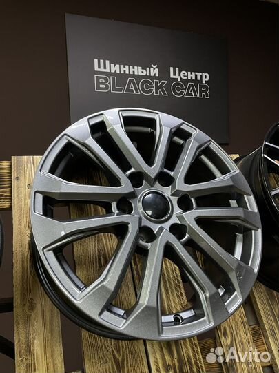 Khomen Wheels 7,5x18/6x139,7 ET25 D106,1 KHW1805