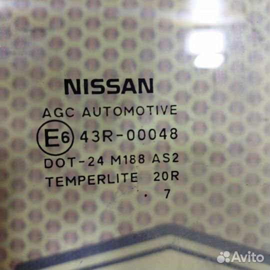 Стекло двери заднее правое Nissan Qashqai J10 2009