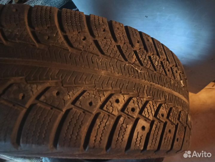 Gislaved Nord Frost 5 225/65 R17 102T