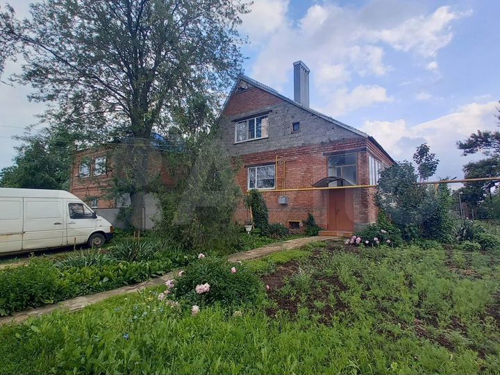 Дом 222 м² на участке 17 сот.