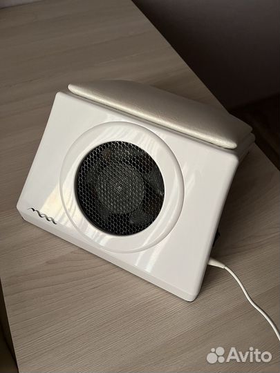 Вытяжка для маникюра