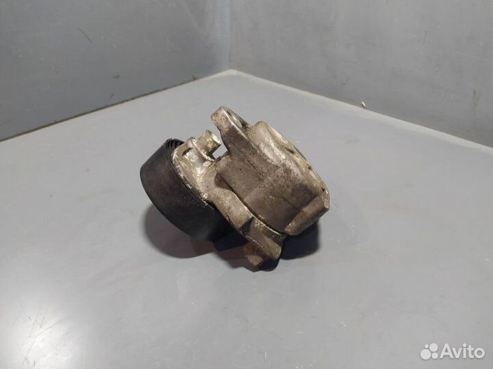 Натяжитель ремня Mercedes E-Class W212 M273