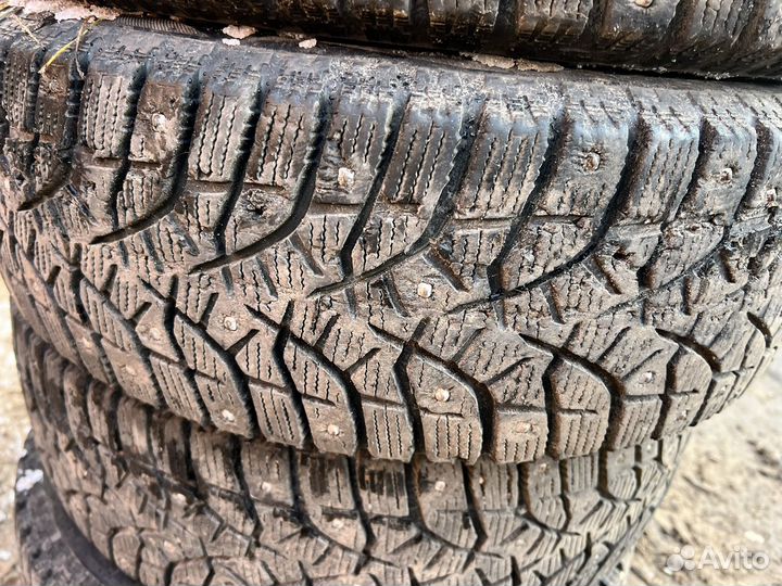 Bridgestone Blizzak Spike-02 175/65 R14 88T