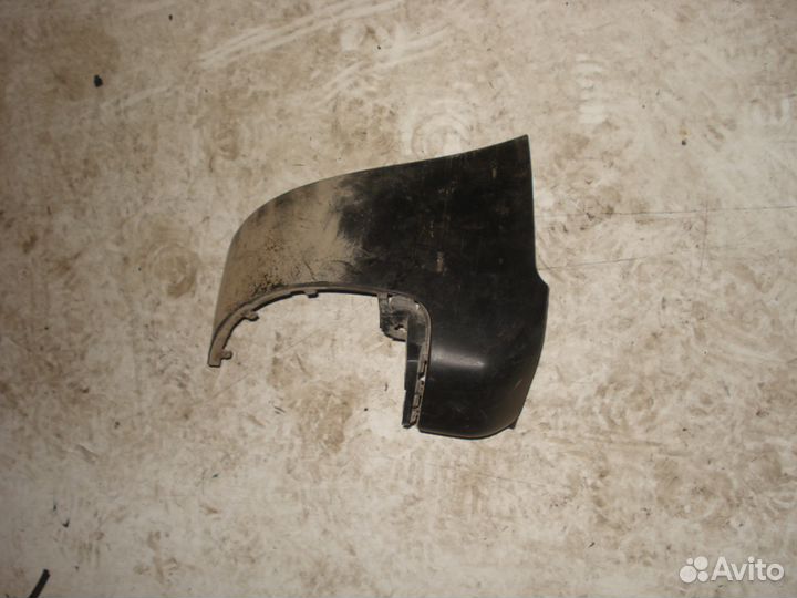 Клык бампера заднего Peugeot / Citroen B9