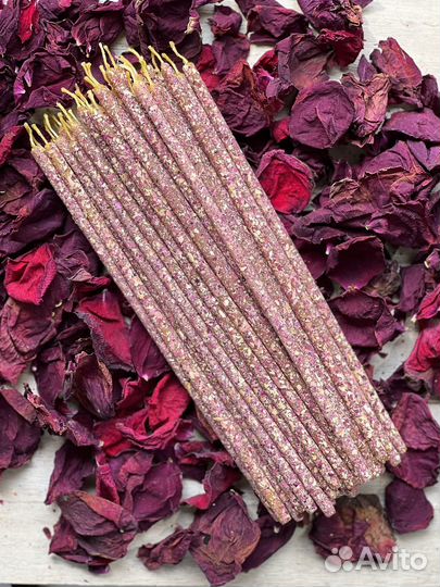 Восковые свечи с травами