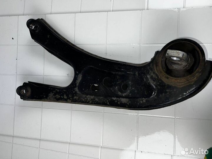 Рычаг задний правый Lexus RX 4 рест. GYL25 2021 4