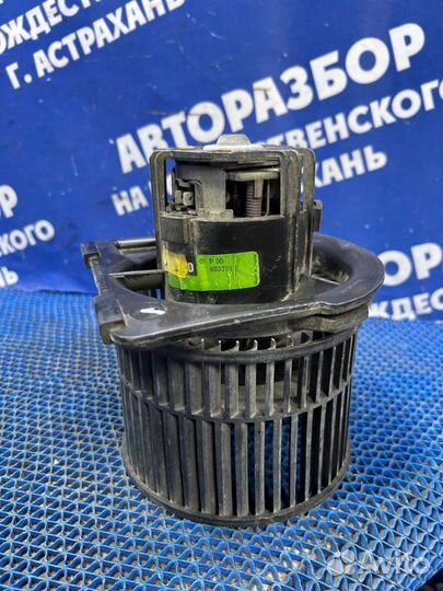 Моторчик печки Opel Vectra B седан 1998