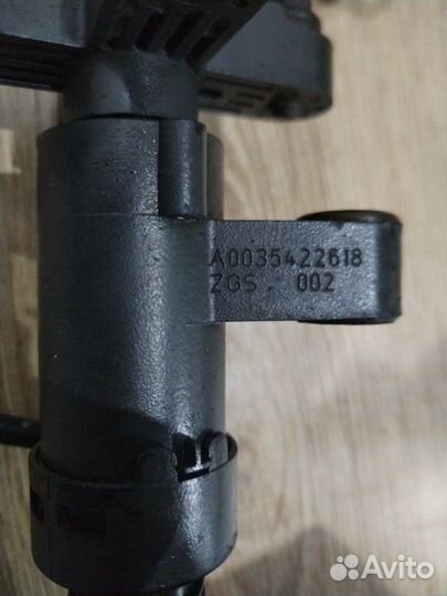 Кран уровня пола Mercedes-Benz Actros MP3 - MP2