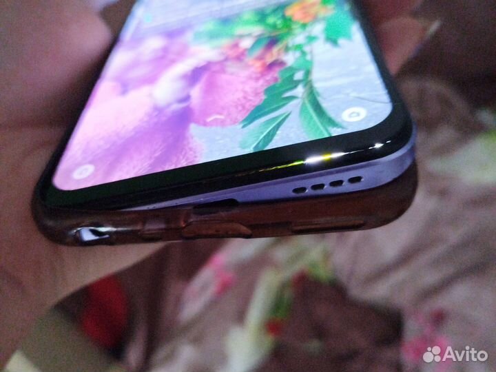 realme 8i, 4/64 ГБ