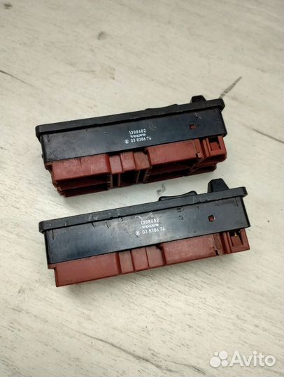 Блок управления стеклоподъёмниками Volvo 850