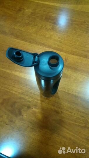 Бутылка для воды (спорт)