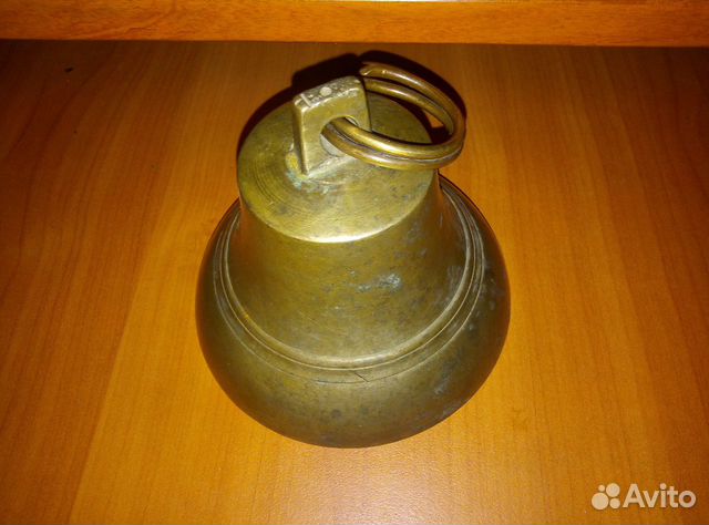 Дореволюционный колокол из бронзы