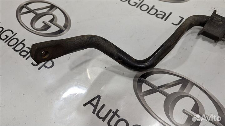 Стабилизатор передний Toyota FJ Cruiser