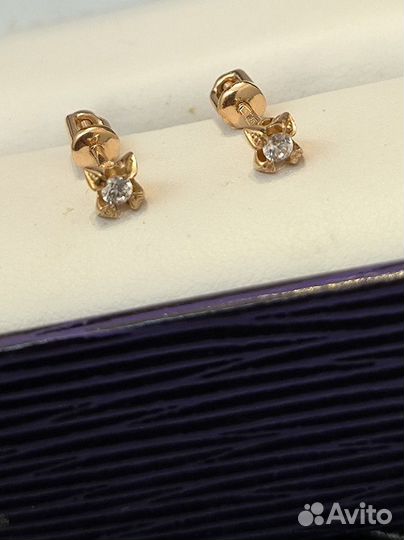 Золотые серьги пуссеты 585