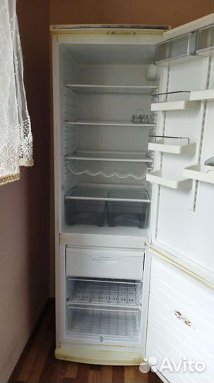 Холодильник атлант бу