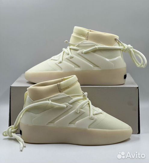 Белые Adidas Fear of God Athletics для активного о