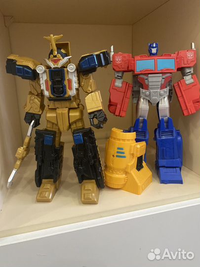 Трансформеры hasbro робот