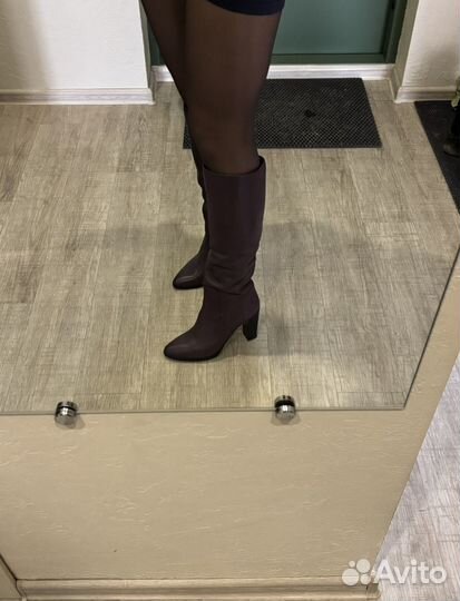 Сапоги трубы натуральная кожа 39 новые